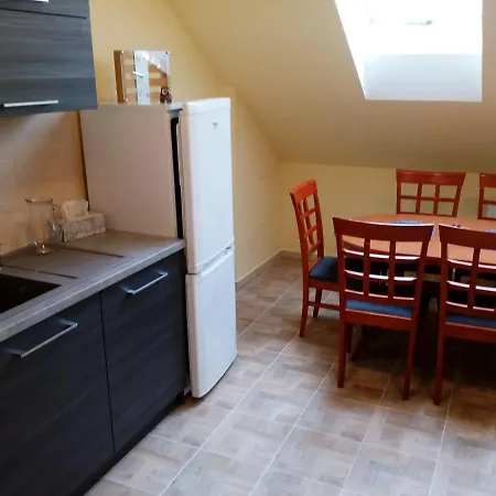 Lan Richard Апарт-отель